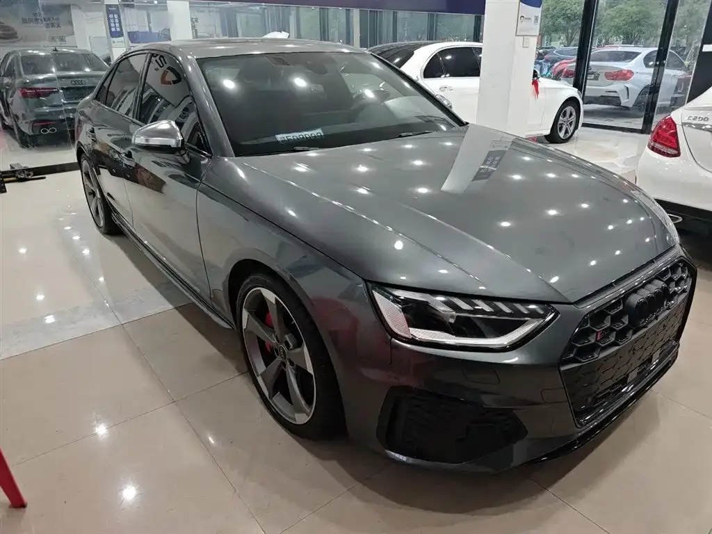 Audi S4 2025 из CN, фото 4