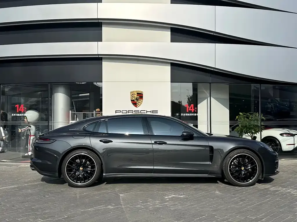 Porsche Panamera 2022 из CN, фото 4