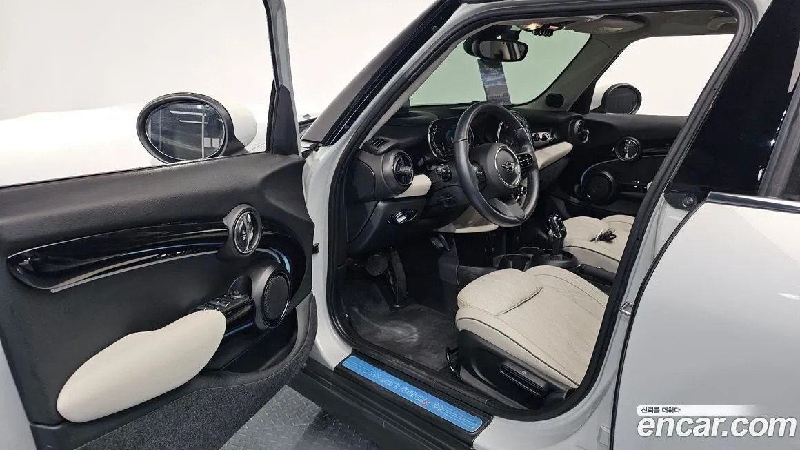 Mini Cooper 2022 из KR, фото 10