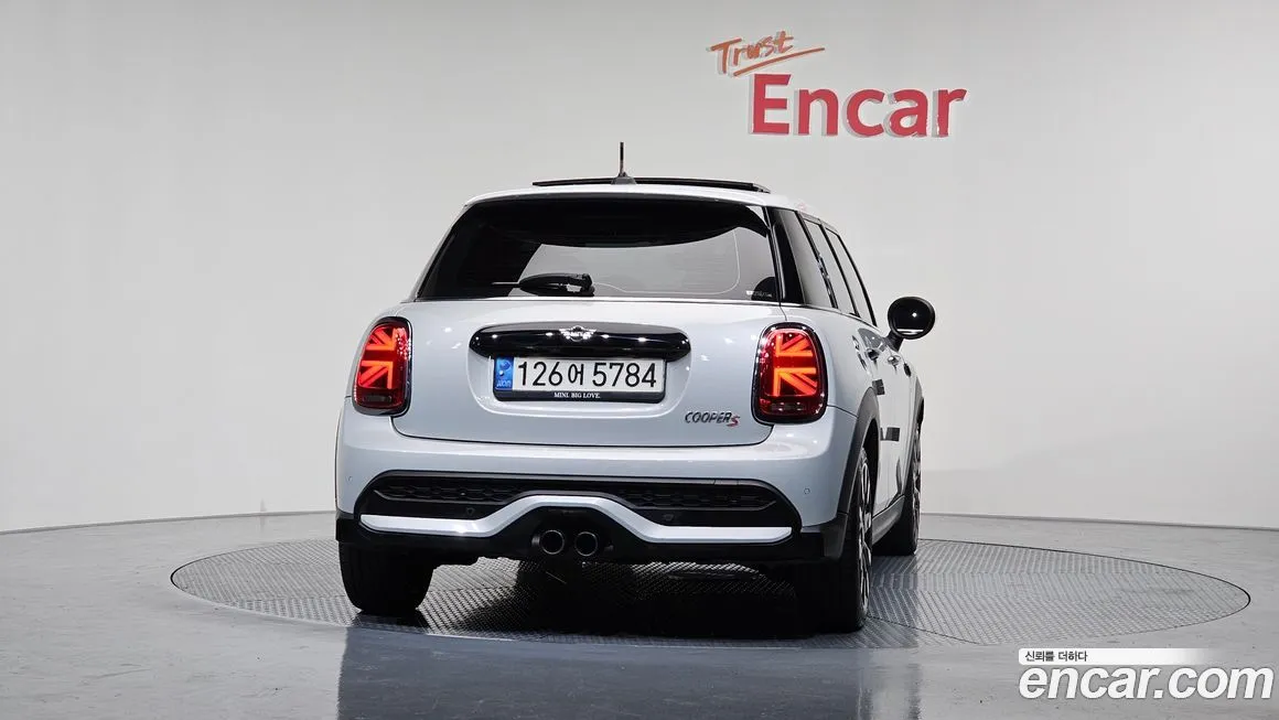 Mini Cooper 2022 из KR, фото 4