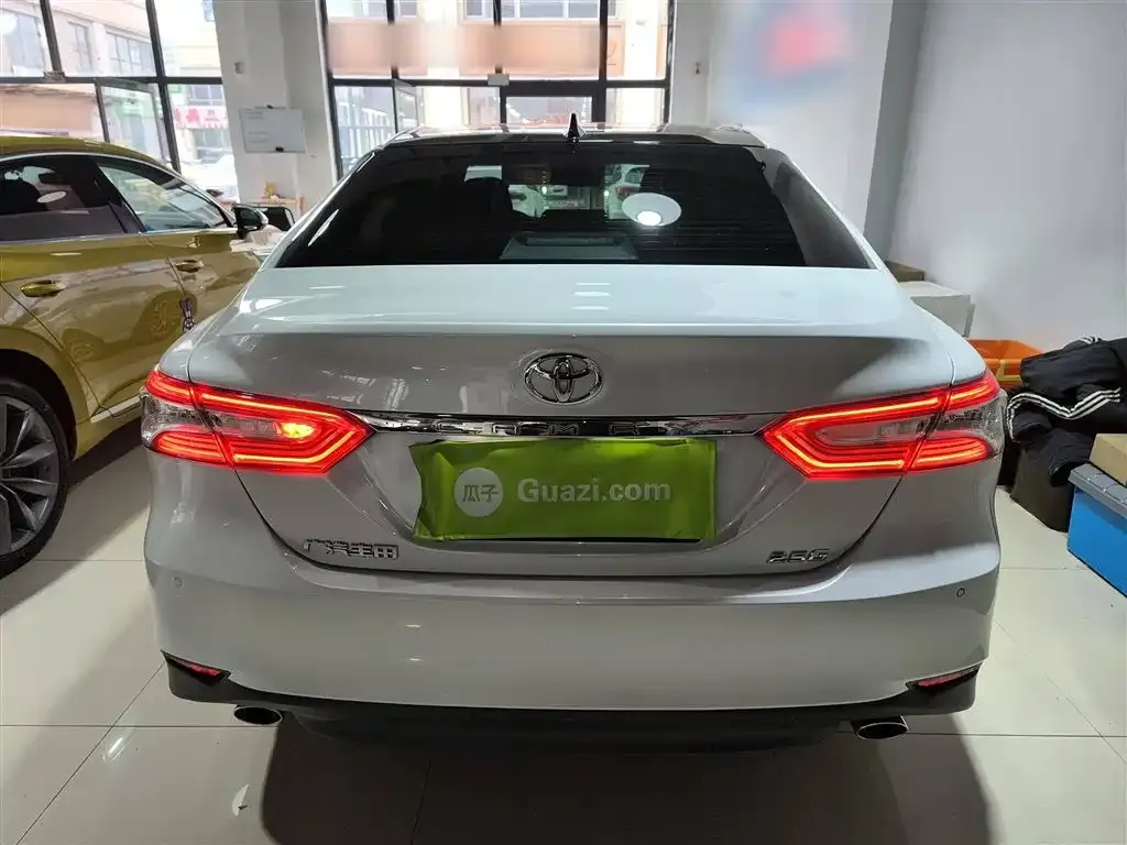Toyota Camry 2023 из CN, фото 6