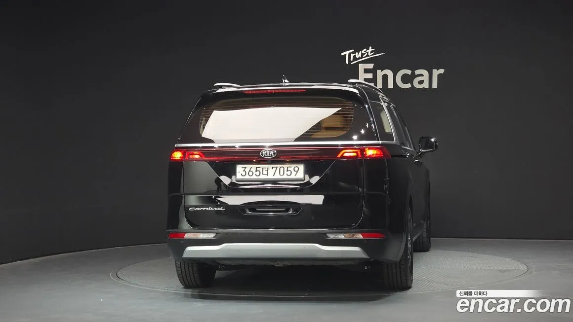 Kia Carnival 2021 из KR, фото 4