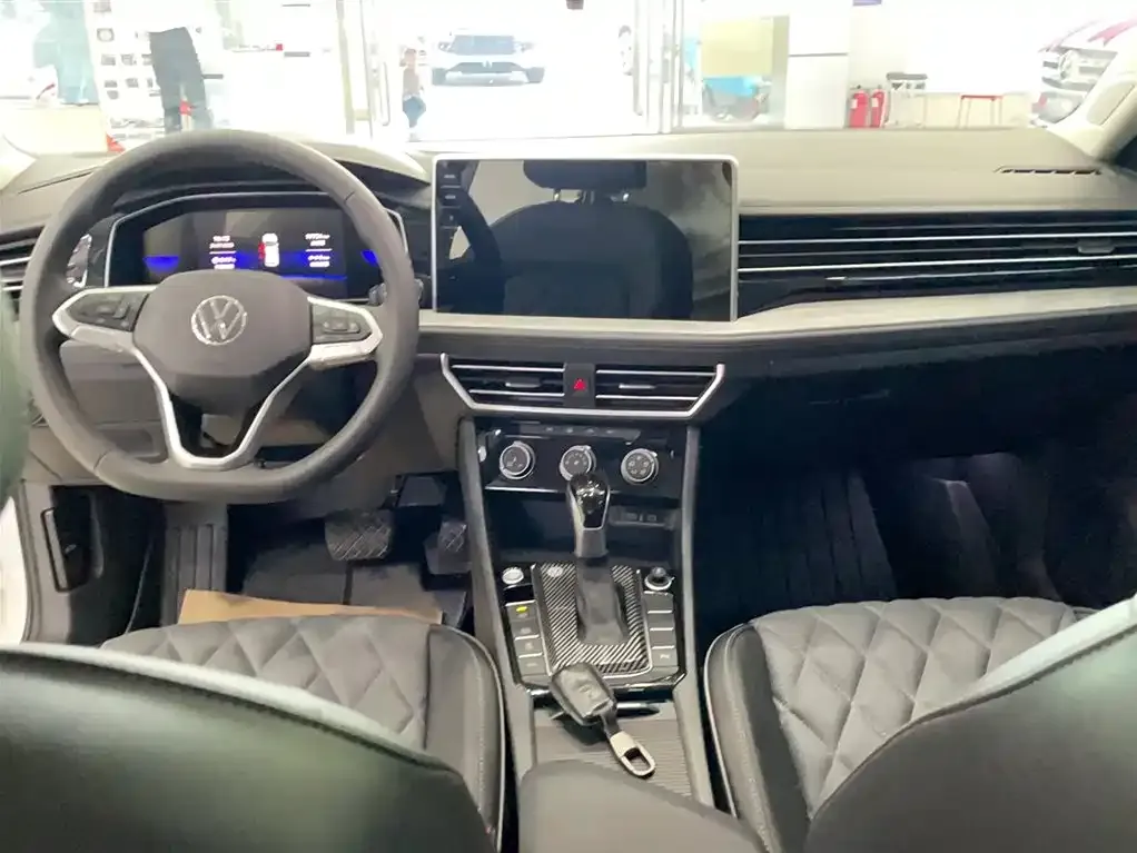 Volkswagen Sagitar 2024 из CN, фото 10