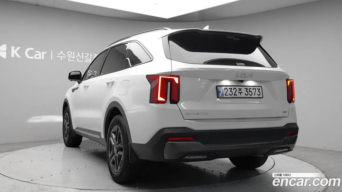 Kia Sorento — фото 4