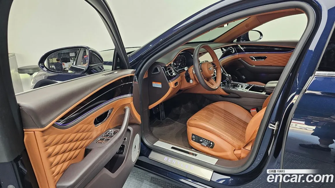 Bentley Flying Spur 2021 из KR, фото 9