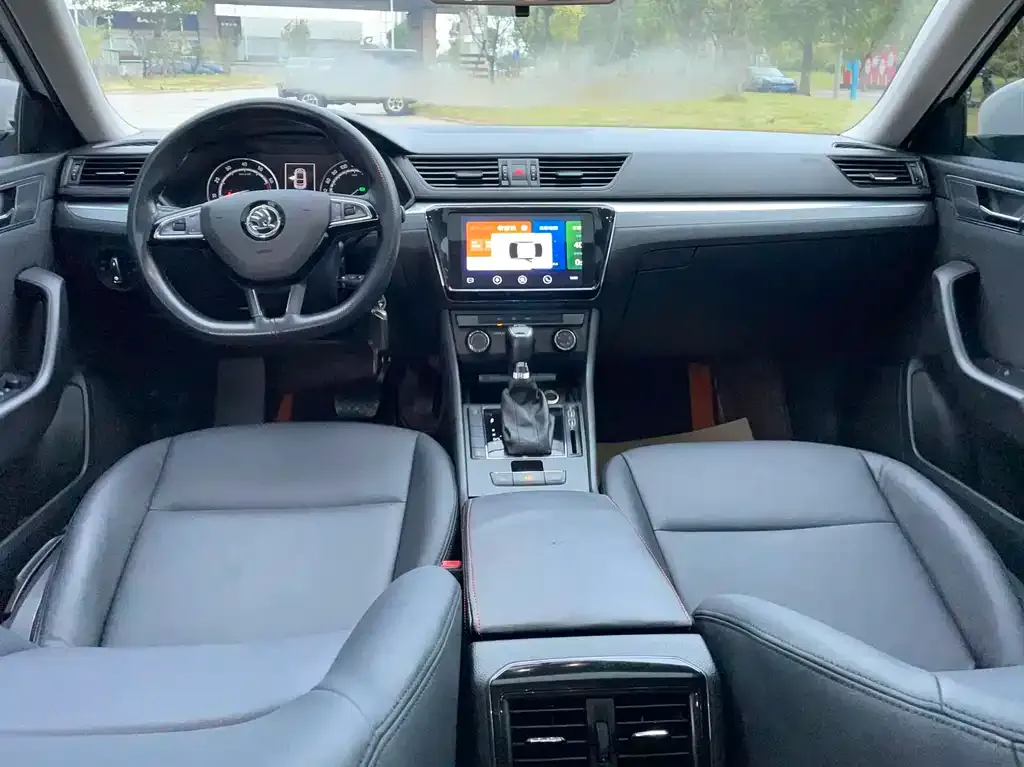 Skoda Superb 2021 из CN, фото 9