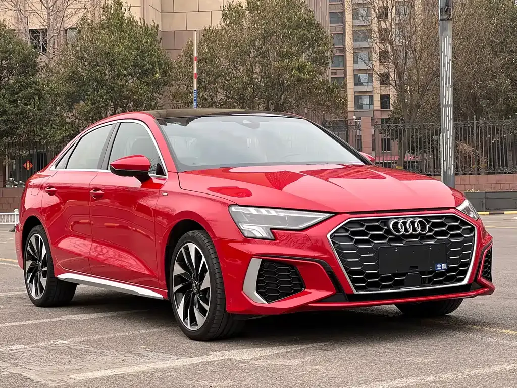 Audi A3 2023 из CN, фото 3