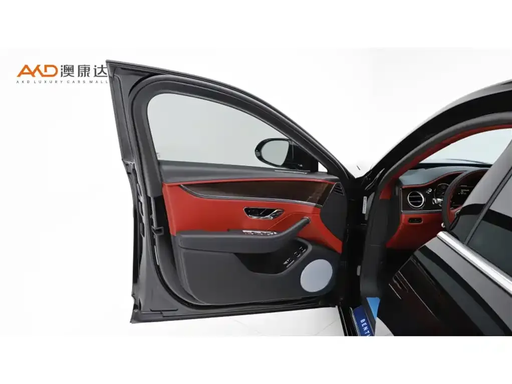 Bentley Flying Spur PHEV 2024 из CN, фото 10