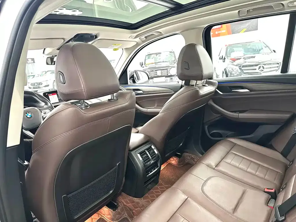 BMW X3 2021 из CN, фото 9