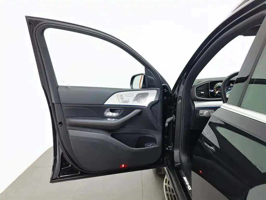 Mercedes-Benz GLE AMG — фото 8