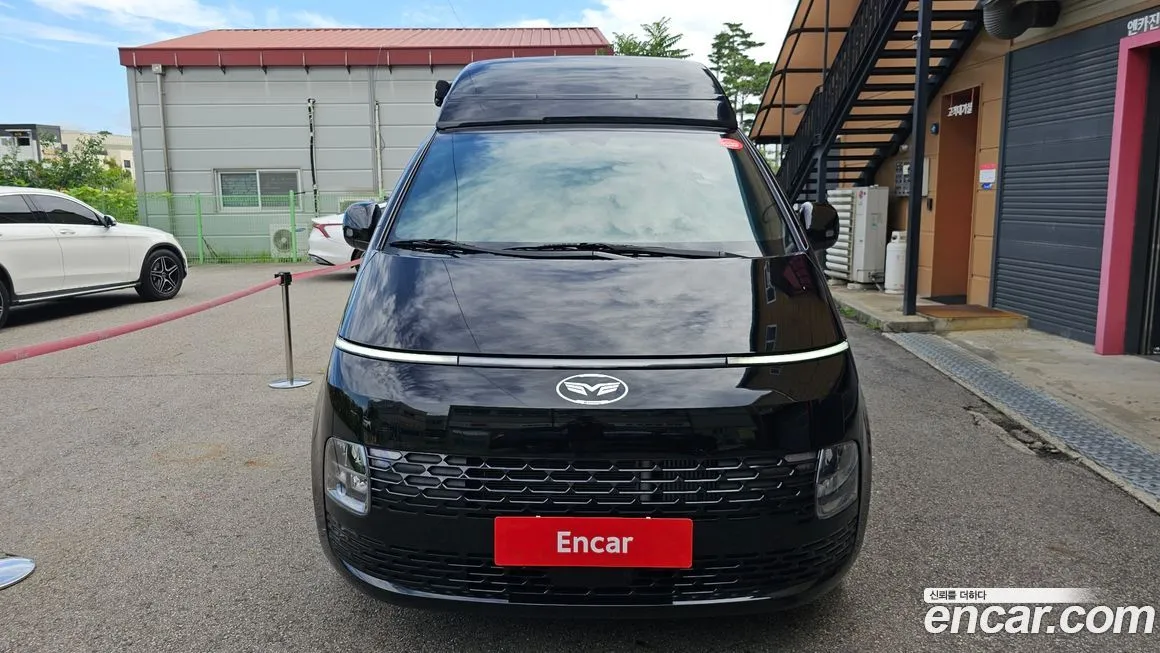 Hyundai Staria 2023 из KR, фото 3