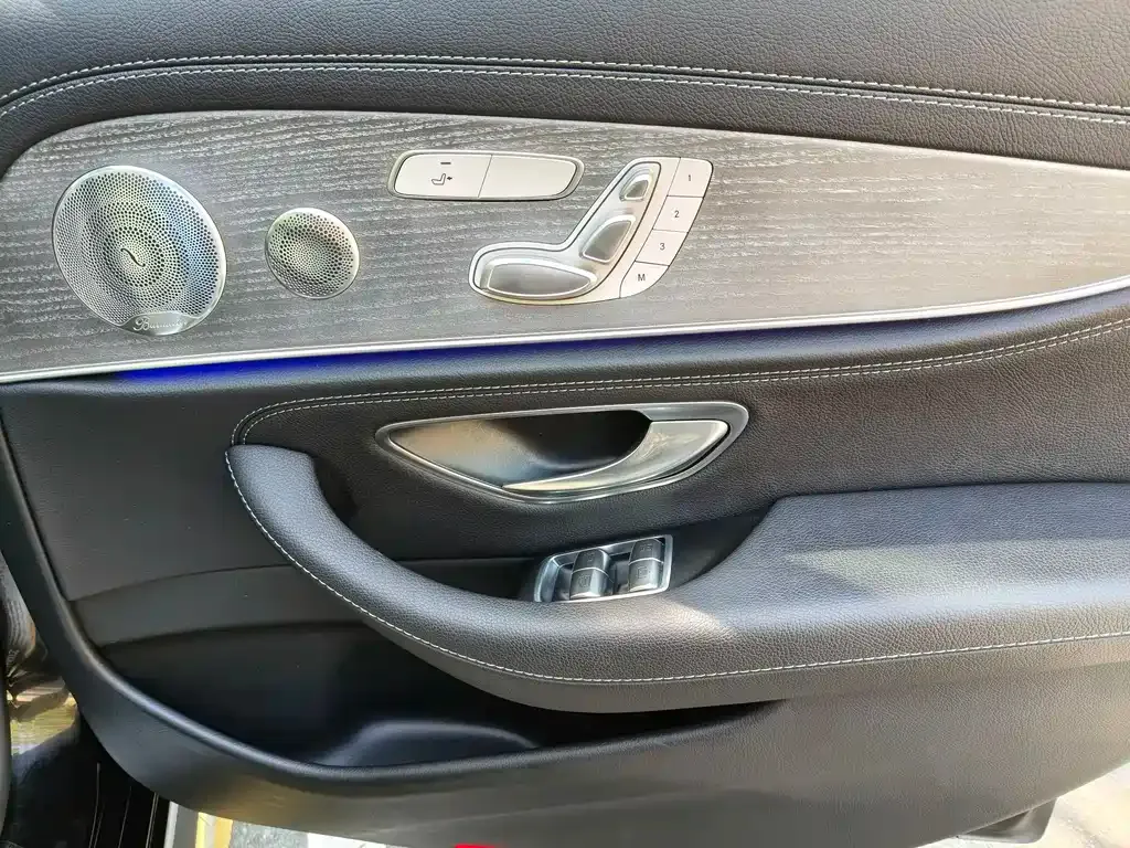 Mercedes-Benz E-Class 2021 из CN, фото 10