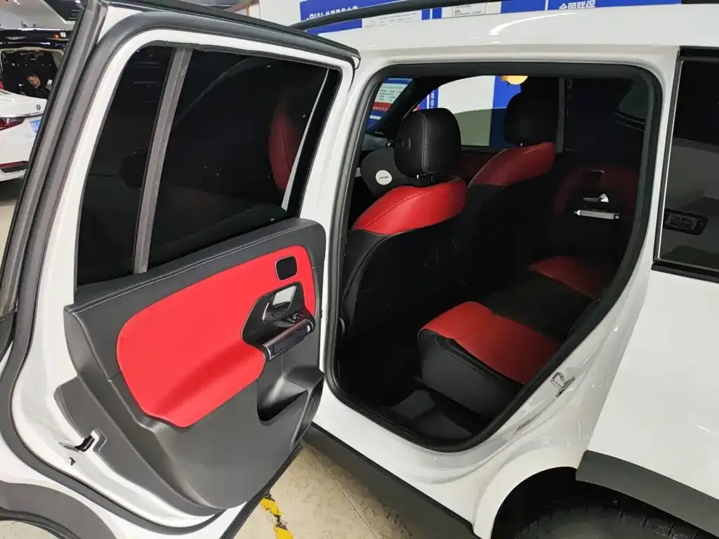 Mercedes-Benz GLB AMG 2023 из CN, фото 6
