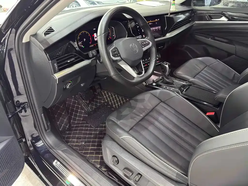 Volkswagen Passat — фото 10