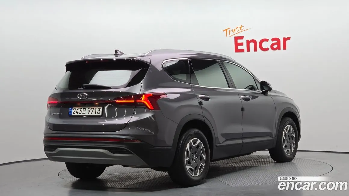 [object Object] Santafe 2023 из KR, фото 2