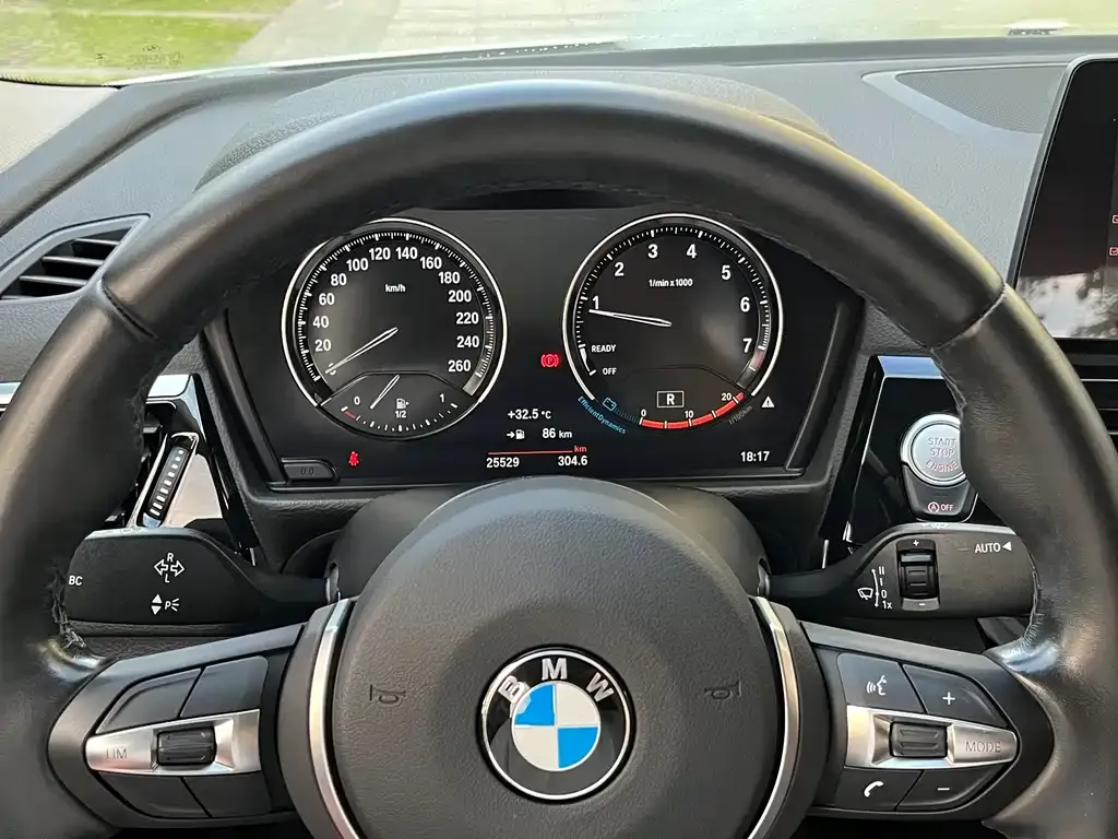 BMW 1 Series 2022 из CN, фото 5