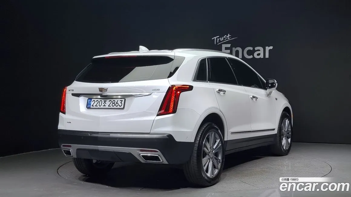 Cadillac XT5 2022 из KR, фото 2