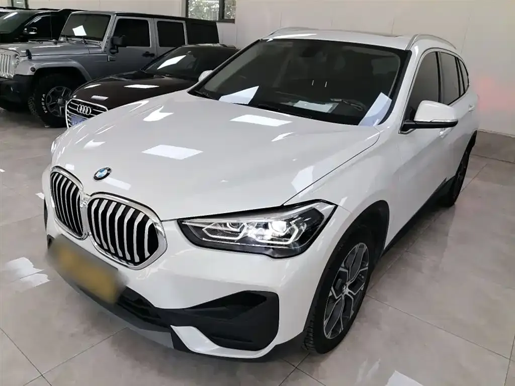 BMW X1 2022 из CN, фото 2