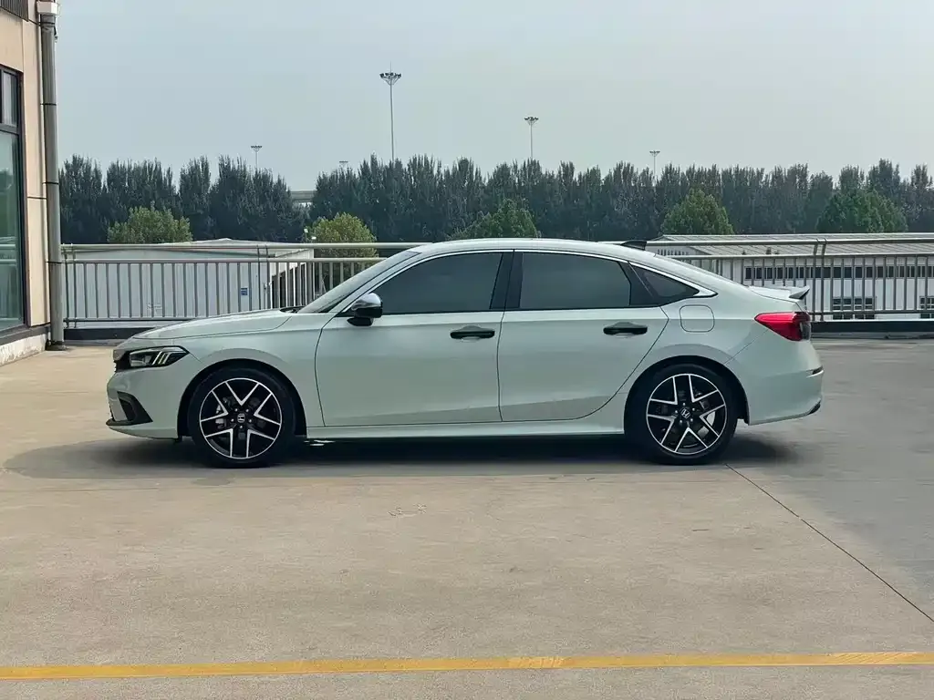 Honda Civic 2022 из CN, фото 7