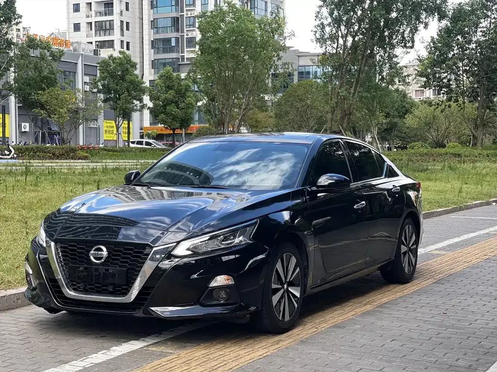 Nissan Teana 2022 из CN, фото 1