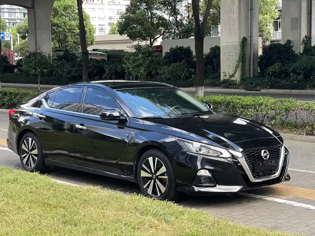 Nissan Teana 2022 из CN, фото 4