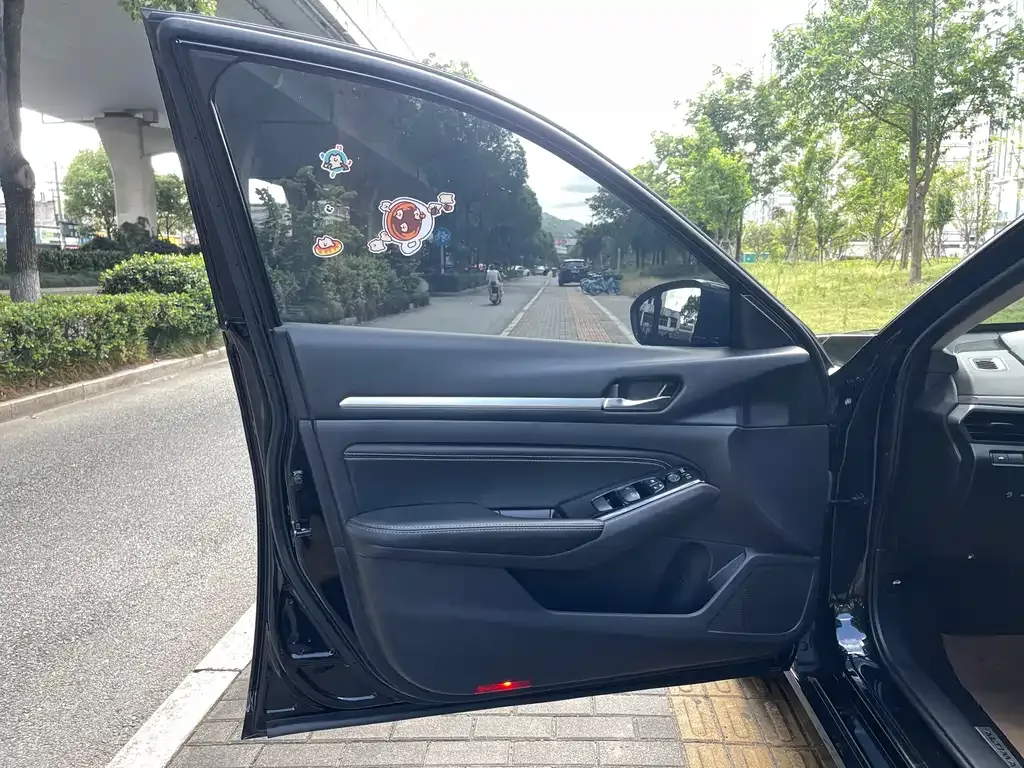 Nissan Teana 2022 из CN, фото 6