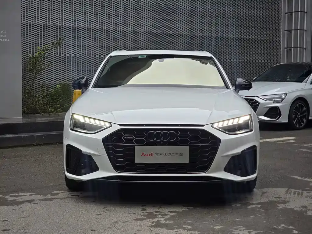 Audi A4L 2023 из CN, фото 5