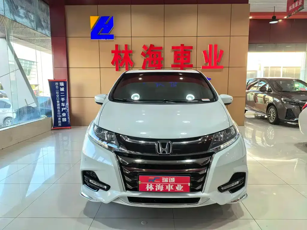 Honda Odyssey 2022 из CN, фото 1