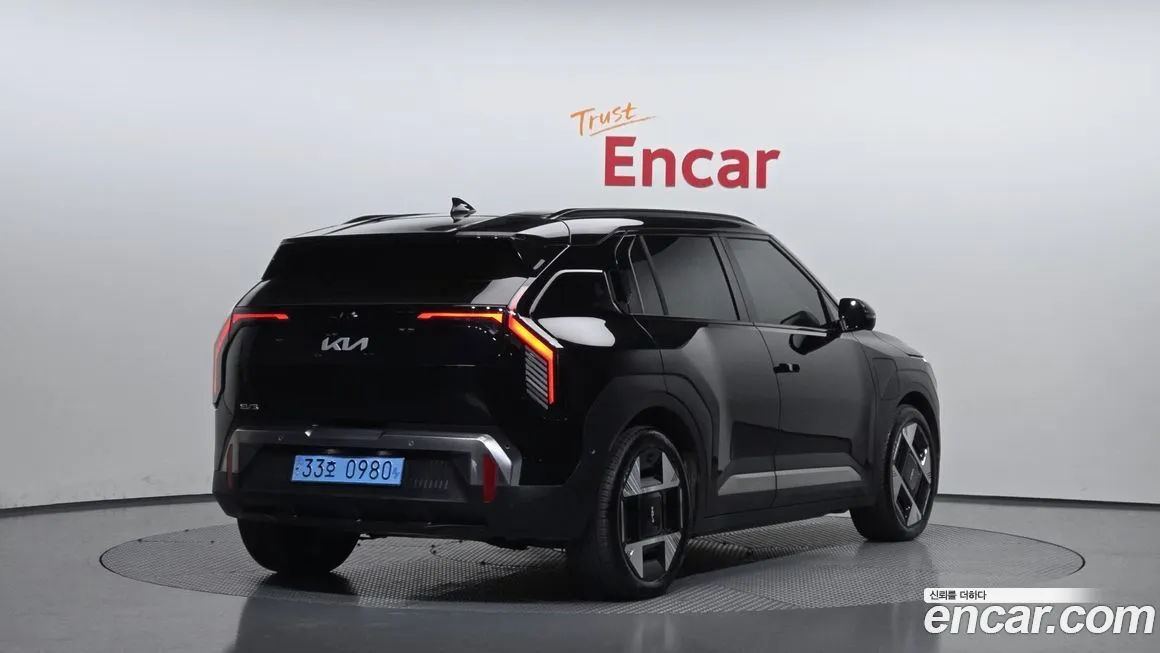 Kia EV3 — фото 2