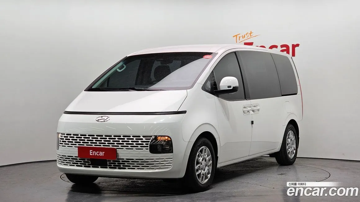 Hyundai Staria 2023 из KR, фото 1