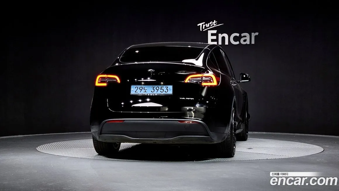 Tesla Model Y 2023 из KR, фото 4