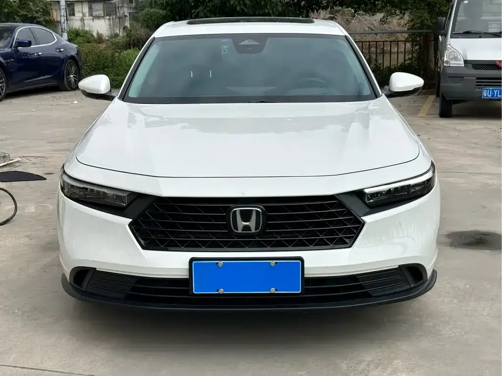 Honda Accord 2024 из CN, фото 2