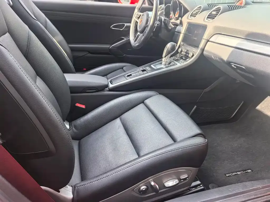 Porsche 718 2022 из CN, фото 10