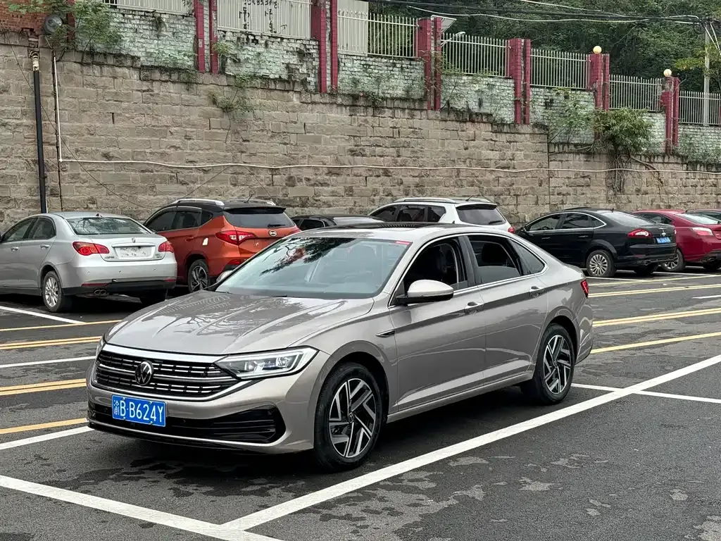Volkswagen Sagitar 2024 из CN, фото 1