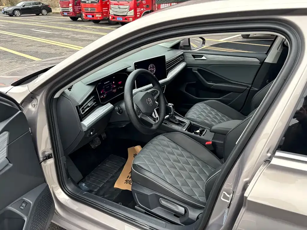 Volkswagen Sagitar 2024 из CN, фото 4