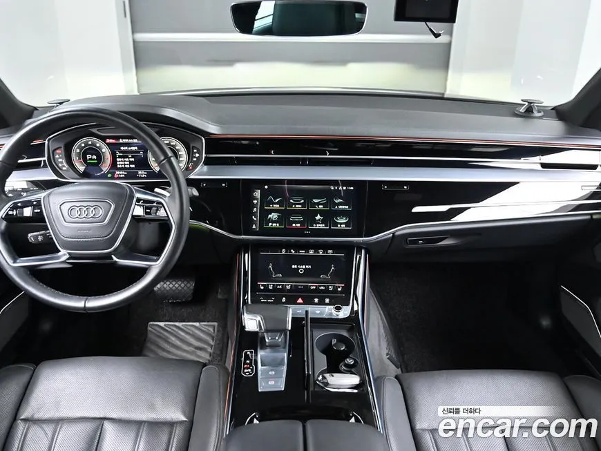 Audi A8 — фото 7