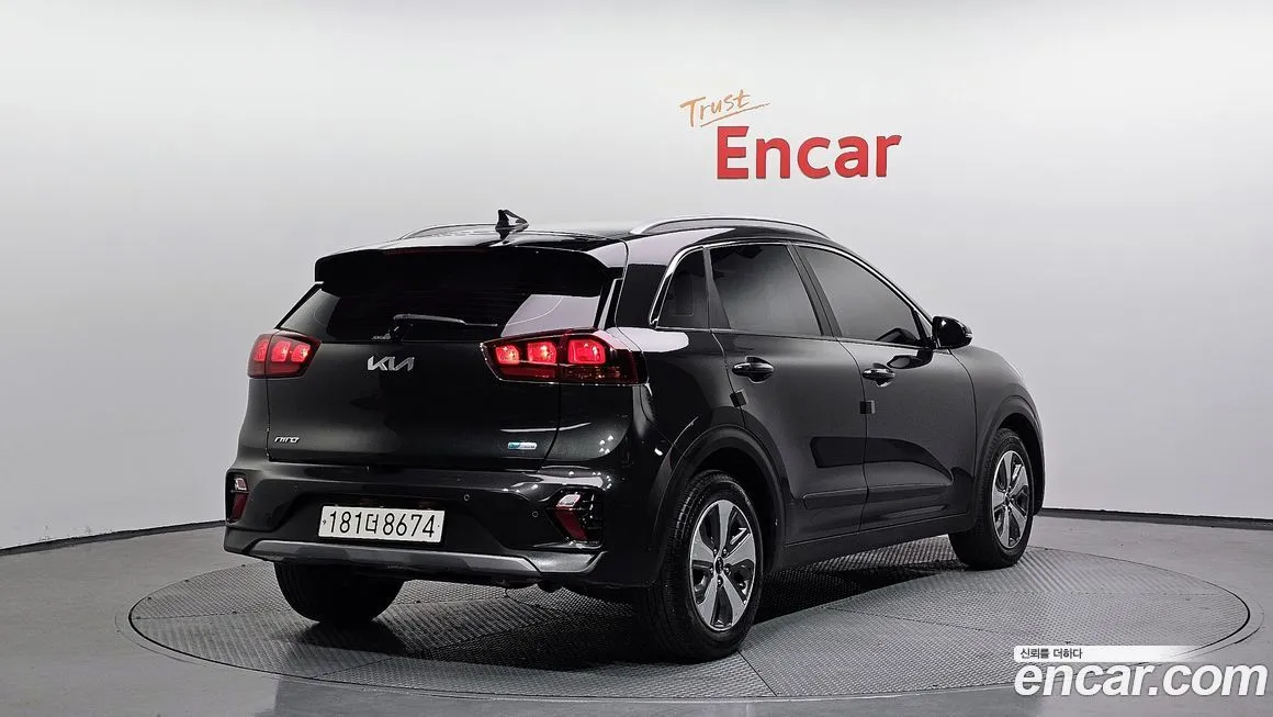 Kia Niro 2022 из KR, фото 2