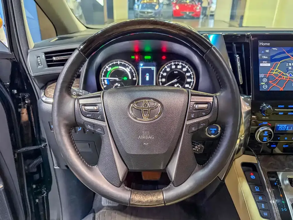 Toyota Alphard 2023 из CN, фото 7