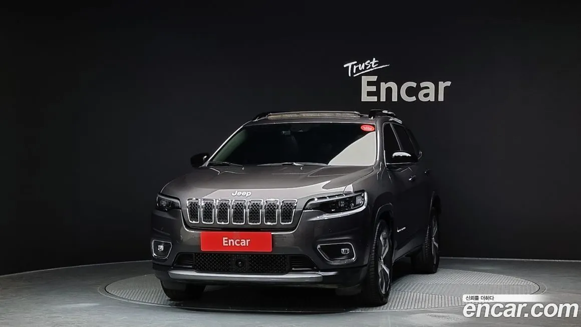 Jeep Cherokee — фото 3
