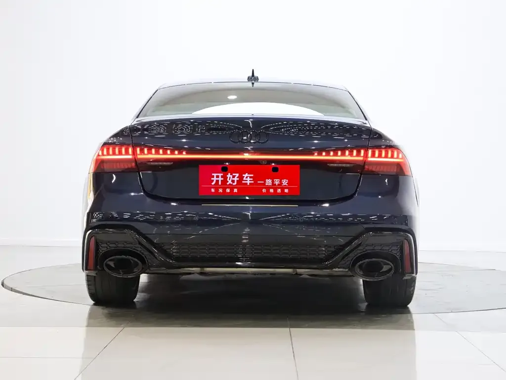 Audi A7L 2023 из CN, фото 4