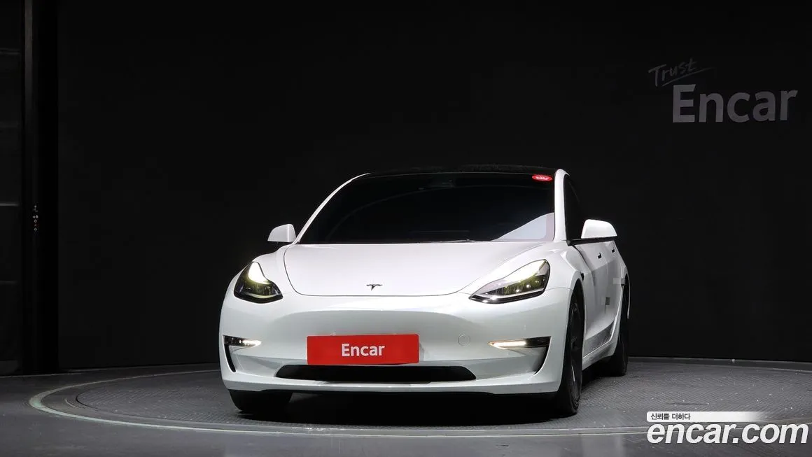 Tesla Model 3 2022 из KR, фото 3