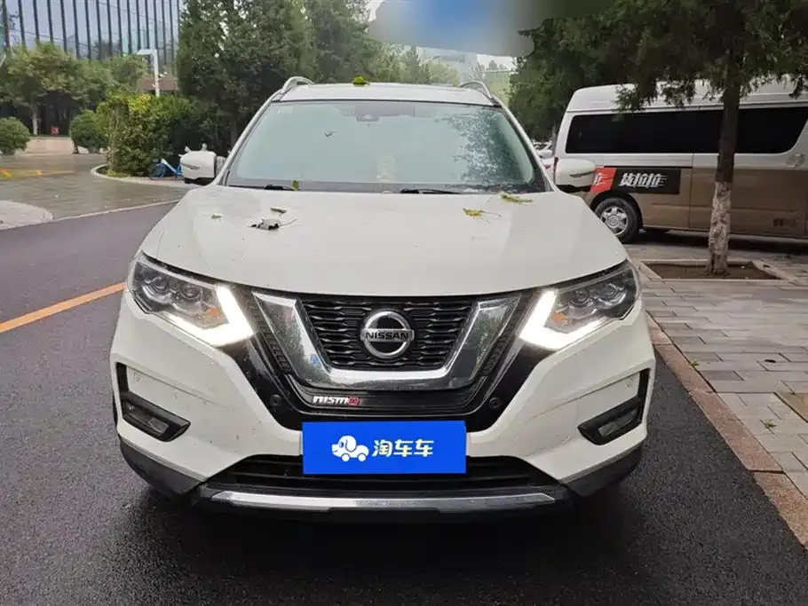Nissan X-Trail 2021 из CN, фото 2