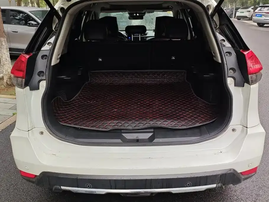 Nissan X-Trail 2021 из CN, фото 4