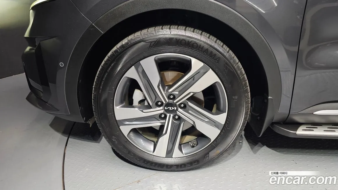Kia Sorento 2023 из KR, фото 5
