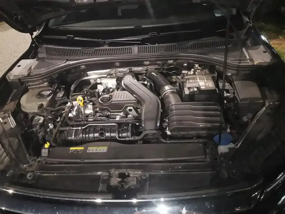 Volkswagen Sagitar 2023 из CN, фото 10