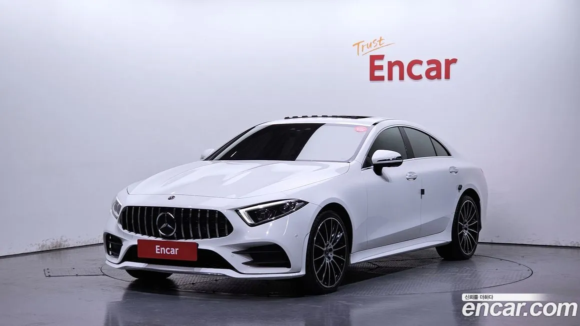 Mercedes-Benz CLS-Class — фото 1