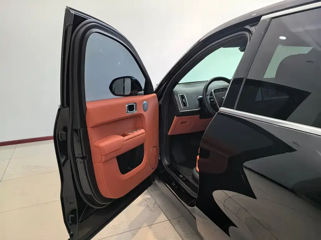 Li Auto L8 2024 из CN, фото 10