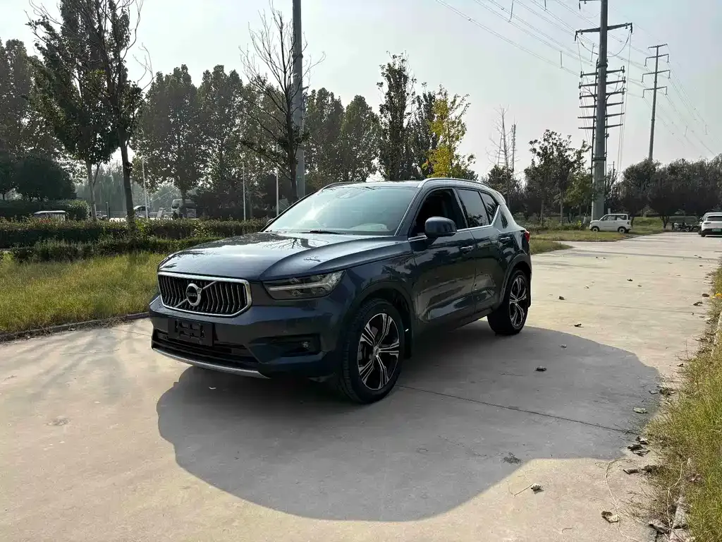 Volvo XC40 2021 из CN, фото 1