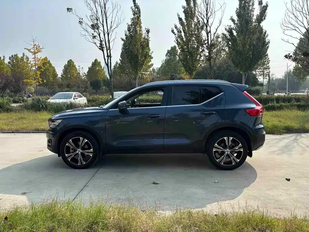 Volvo XC40 2021 из CN, фото 5