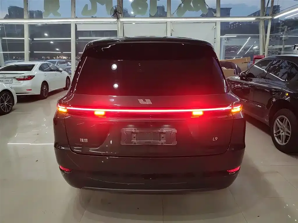 Li Auto L9 2023 из CN, фото 6